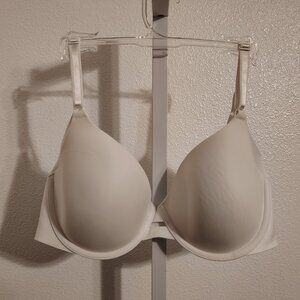 Warner's No Side Effects Underwire Smoothing Bra Size 36C Style 01356 White